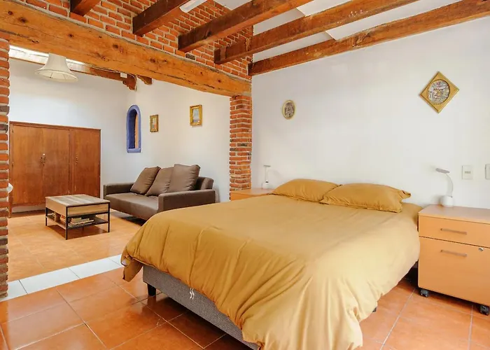 Casa Aimée Pensión 4*